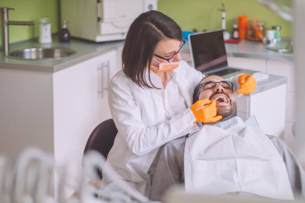 Best Weekend Emergency Dentist in Bassett, VA
